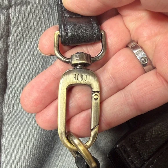 HOBO Black weaved soft pebbled Leather Shoulder Bag - Picture 9 of 16